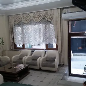 Star ** İstanbul