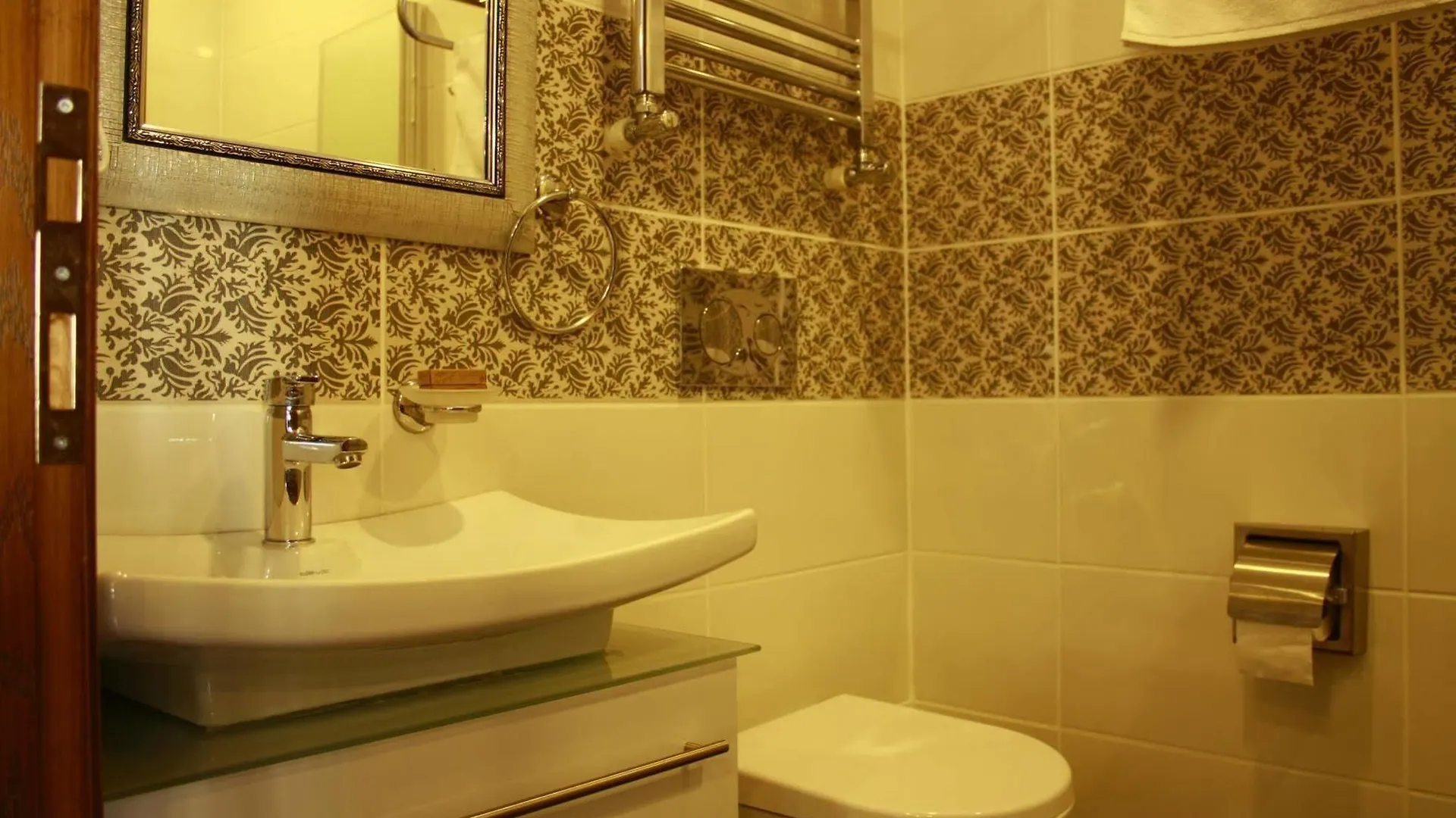*** Hotel Terra Suites Istanbul Türkei